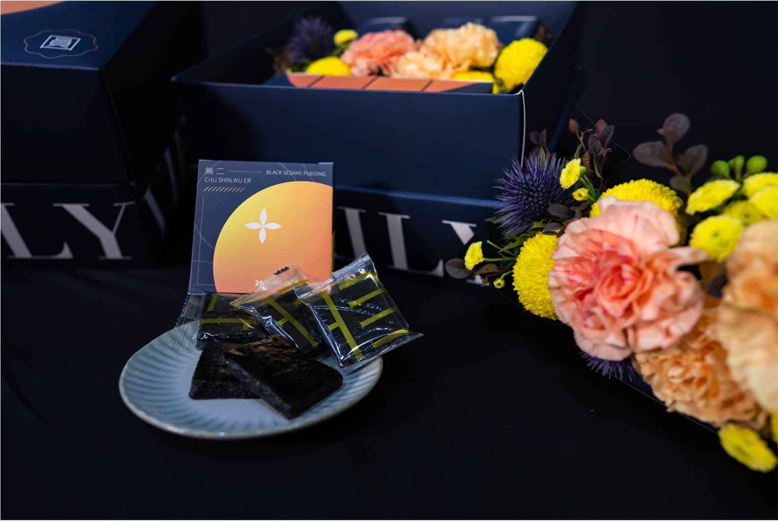 郭董伴手禮指定點心的「無二-芝麻糕」
